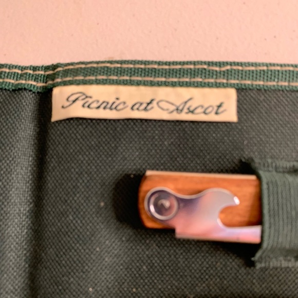 Picnic At Ascot Mini Wine & Cheese Service Set With Fold Over Carrying Case - Picture 5 of 8